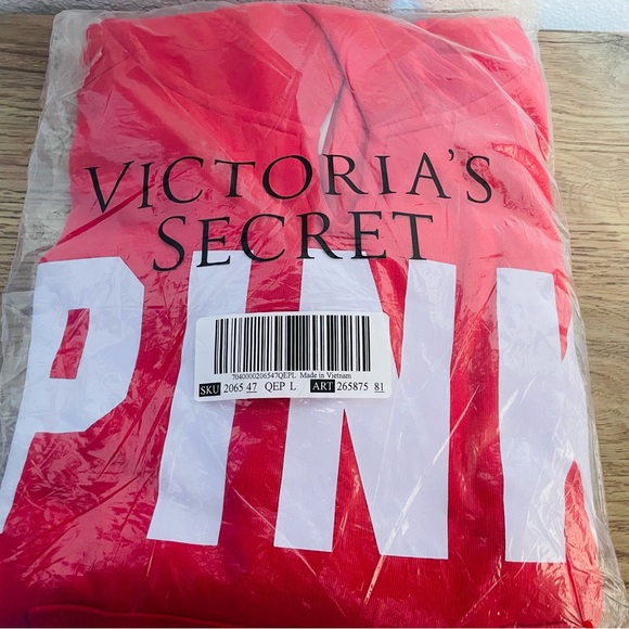 Victoria’s Secret Pink Oversized Cropped Hoodie - Picture 5 of 5